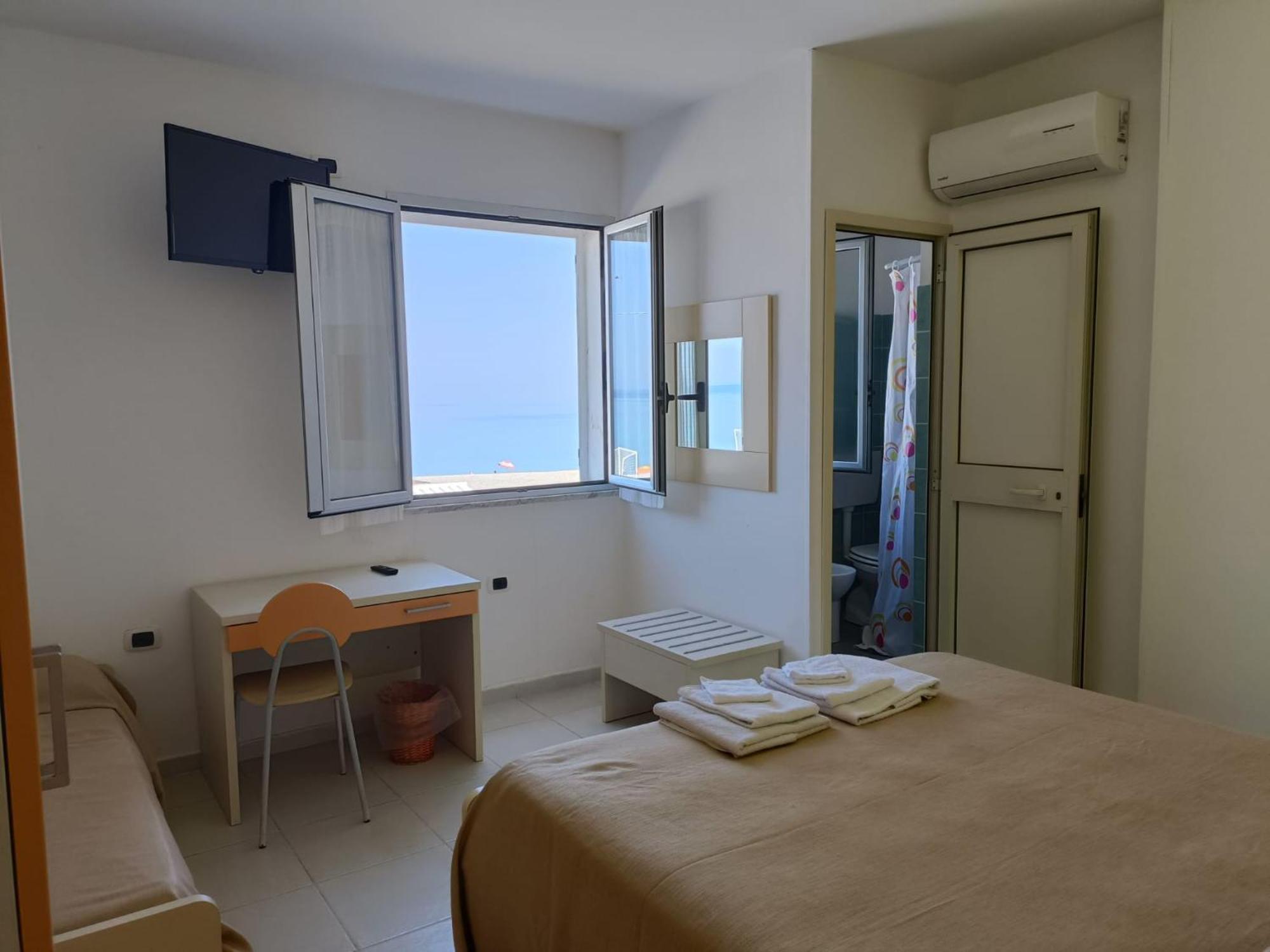 ג'ויה טאורו B&B Donna Nina מראה חיצוני תמונה